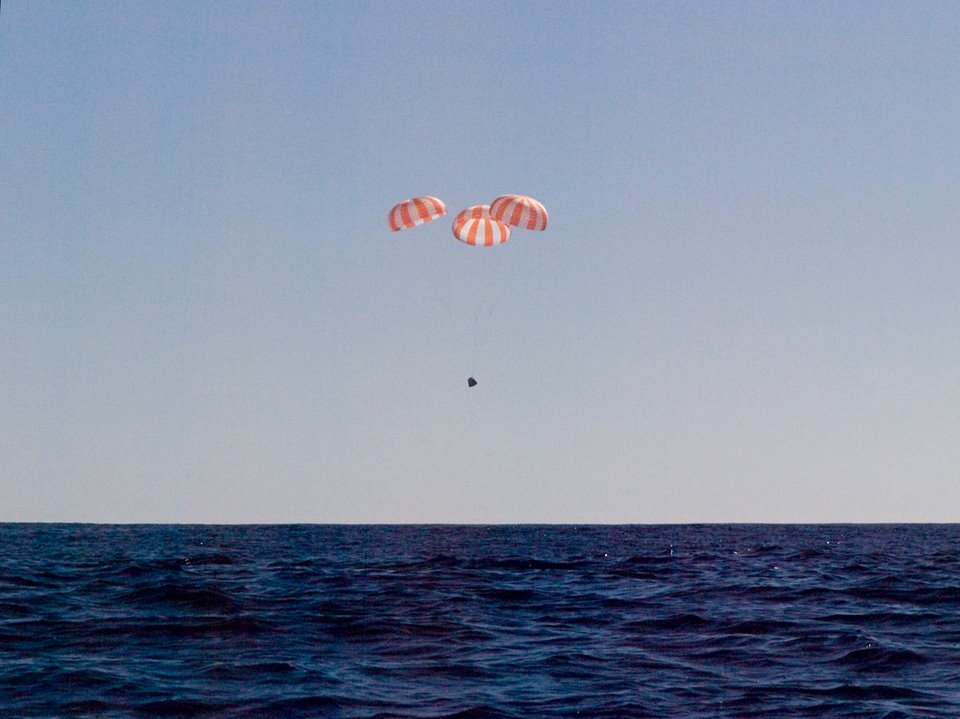 SpaceX confirms first Crew Dragon flights will return to ocean landings